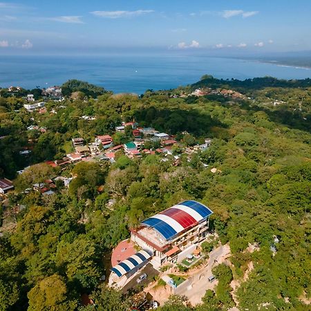 Mountain Top Park Hotel Quepos Exterior photo